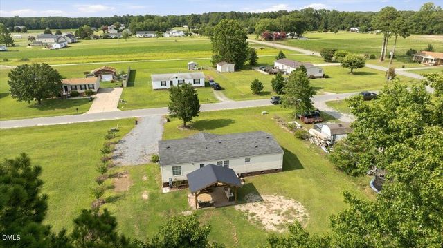 102 Clifton Ridge Drive, Pikeville, NC 27863