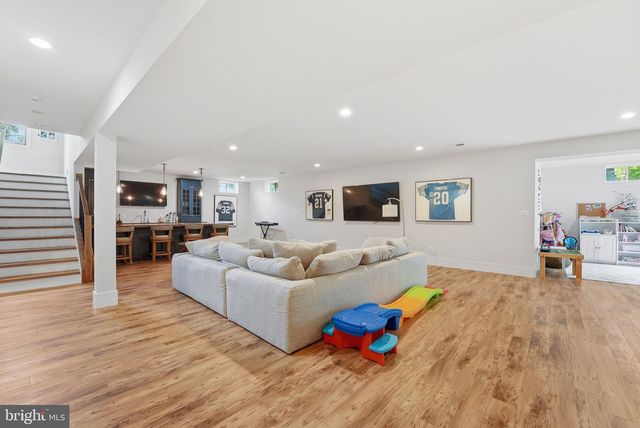 1341 MONITOR LN, Mclean, VA 22101