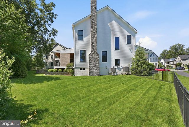 1341 MONITOR LN, Mclean, VA 22101