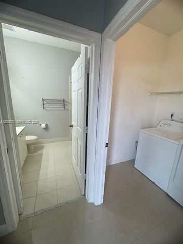 11112 SW 236th Ter 11112, Homestead, FL 33032