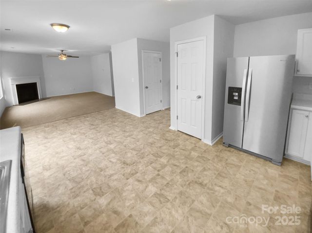 2701 Buckleigh Drive, Charlotte, NC 28215