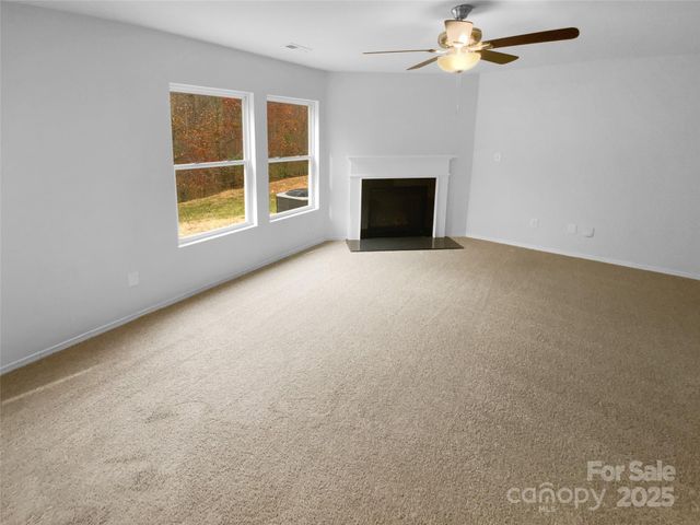 2701 Buckleigh Drive, Charlotte, NC 28215