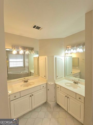 293 Eagle Way, Stockbridge, GA 30281