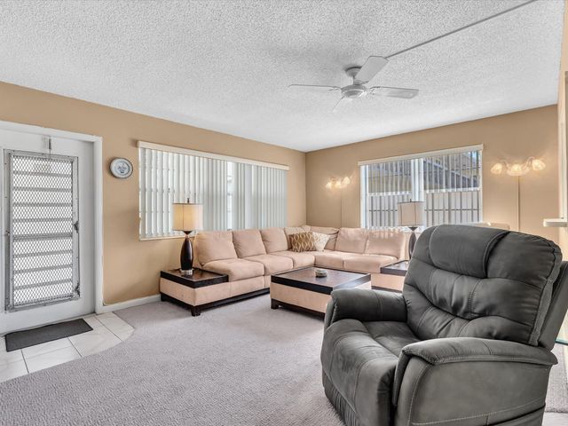 5 Markham A, Deerfield Beach, FL 33442