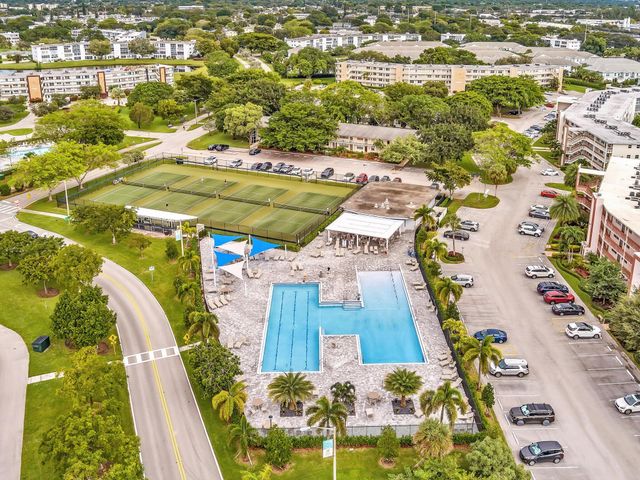 5 Markham A, Deerfield Beach, FL 33442
