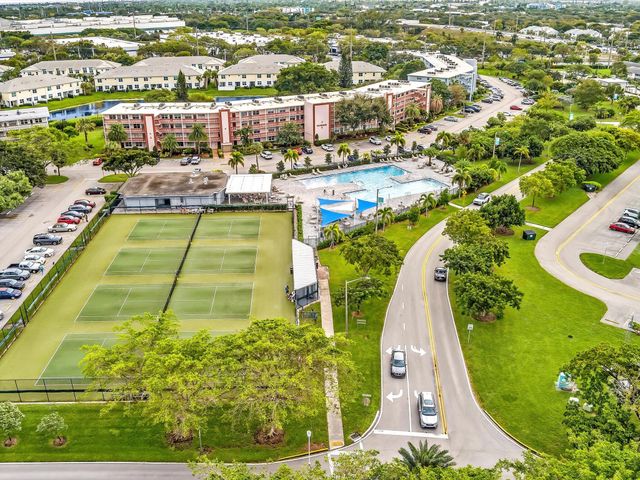 5 Markham A, Deerfield Beach, FL 33442