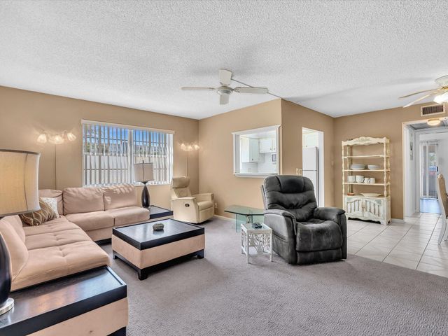 5 Markham A, Deerfield Beach, FL 33442