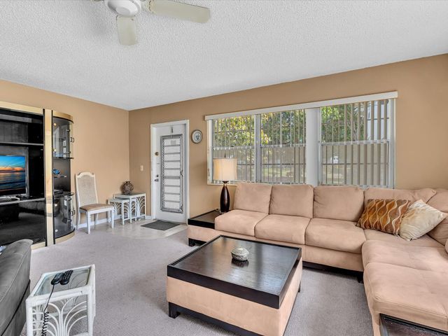 5 Markham A, Deerfield Beach, FL 33442