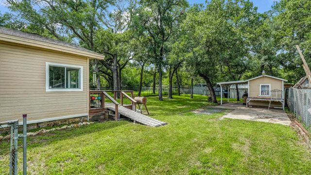 1007 SE 24th Street, Mineral Wells, TX 76067