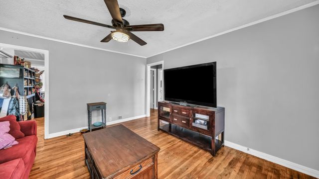 1007 SE 24th Street, Mineral Wells, TX 76067