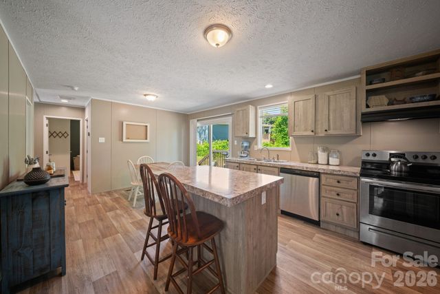 151 Field Sparrow Lane, Hendersonville, NC 28792