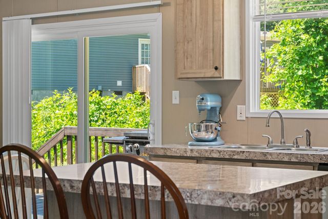 151 Field Sparrow Lane, Hendersonville, NC 28792