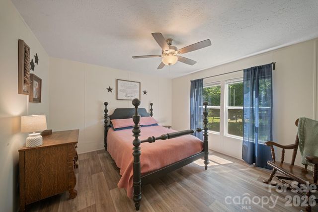 151 Field Sparrow Lane, Hendersonville, NC 28792