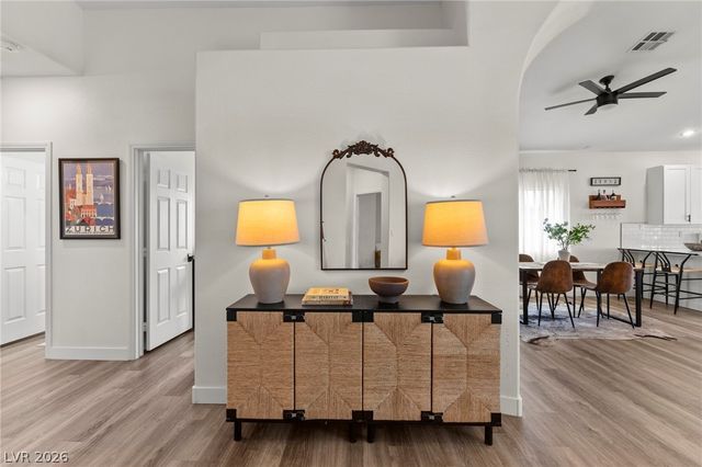 2212 Alanhurst Drive, Henderson, NV 89052