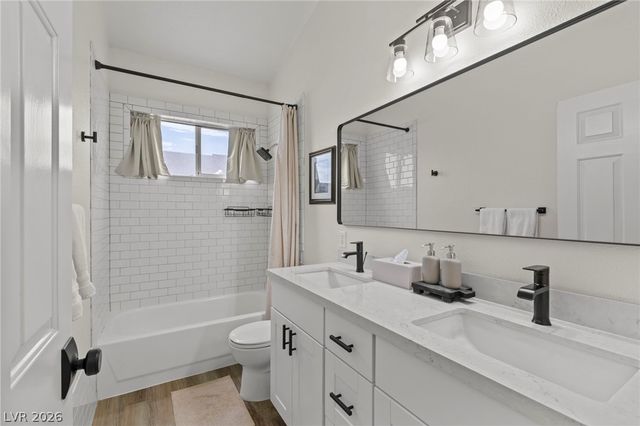 2212 Alanhurst Drive, Henderson, NV 89052