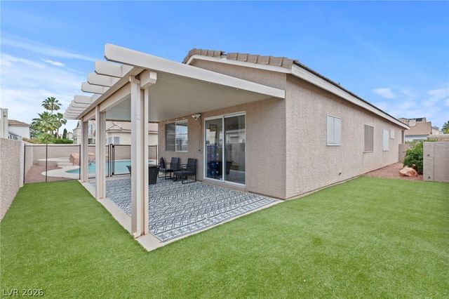 2212 Alanhurst Drive, Henderson, NV 89052