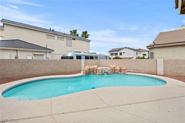 2212 Alanhurst Drive, Henderson, NV 89052