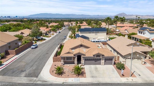 2212 Alanhurst Drive, Henderson, NV 89052