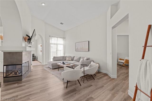 2212 Alanhurst Drive, Henderson, NV 89052
