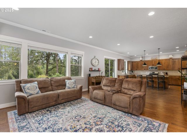 12344 Sw WATERFORD Loop, Wilsonville, OR 97070