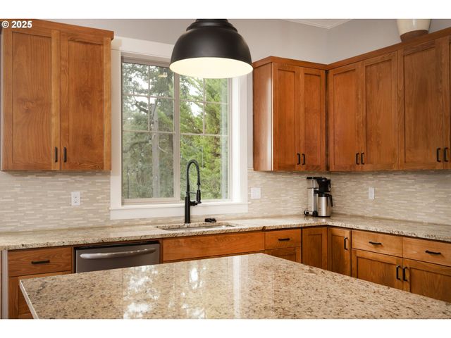 12344 Sw WATERFORD Loop, Wilsonville, OR 97070