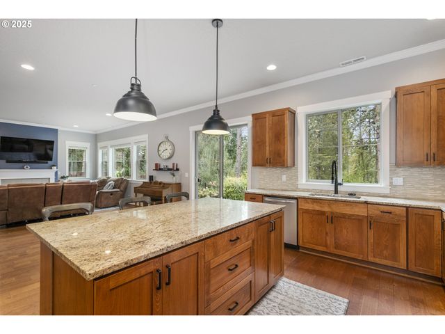 12344 Sw WATERFORD Loop, Wilsonville, OR 97070