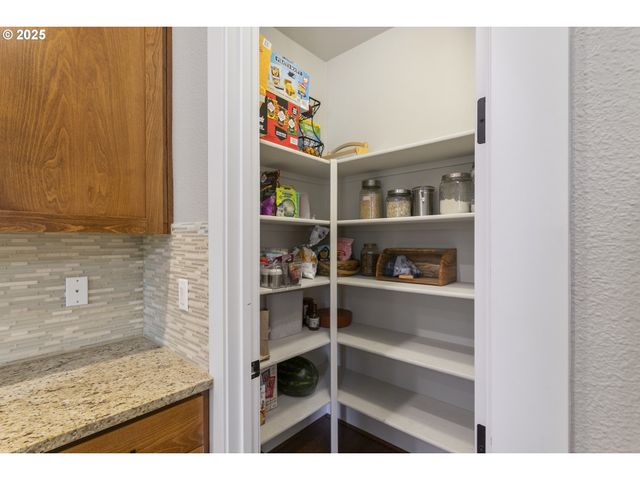 12344 Sw WATERFORD Loop, Wilsonville, OR 97070