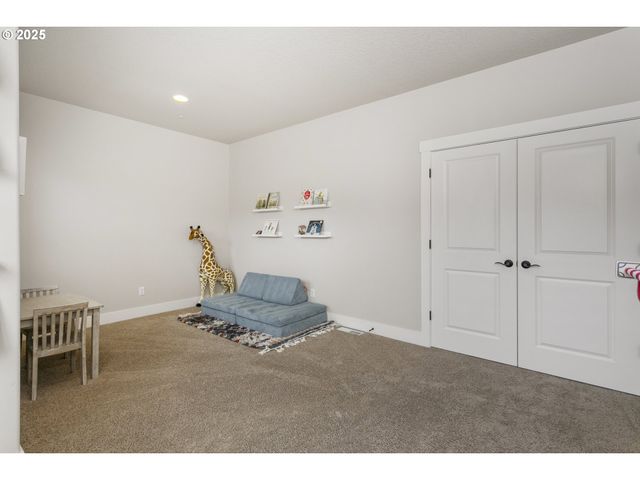 12344 Sw WATERFORD Loop, Wilsonville, OR 97070