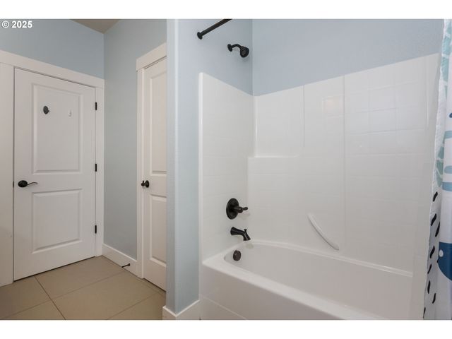 12344 Sw WATERFORD Loop, Wilsonville, OR 97070