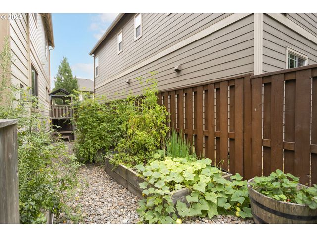 12344 Sw WATERFORD Loop, Wilsonville, OR 97070