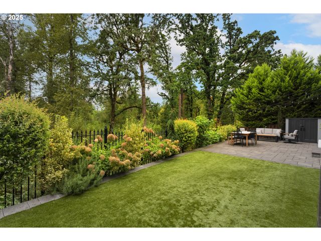 12344 Sw WATERFORD Loop, Wilsonville, OR 97070