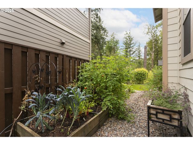 12344 Sw WATERFORD Loop, Wilsonville, OR 97070