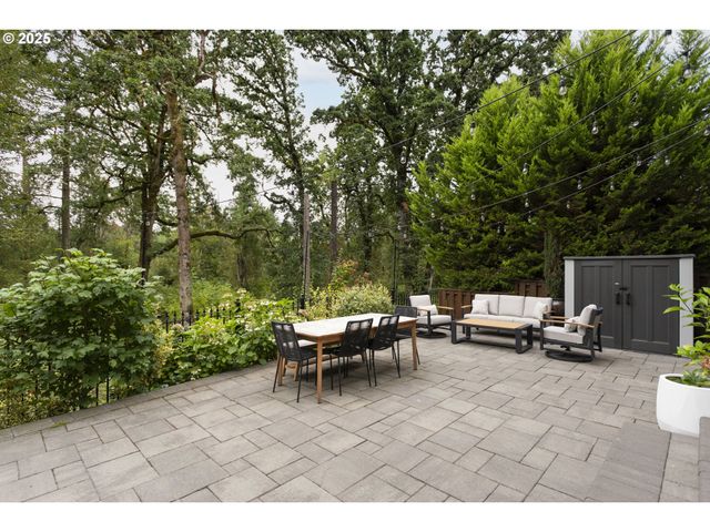 12344 Sw WATERFORD Loop, Wilsonville, OR 97070