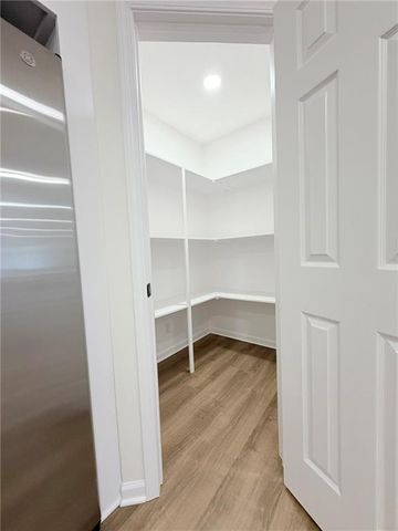 12602 Fountain Lake Drive, Grandview, MO 64030