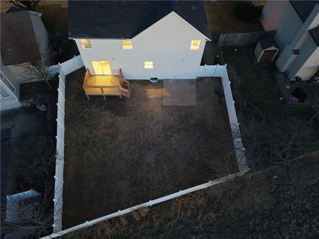 12602 Fountain Lake Drive, Grandview, MO 64030