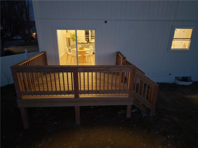 12602 Fountain Lake Drive, Grandview, MO 64030