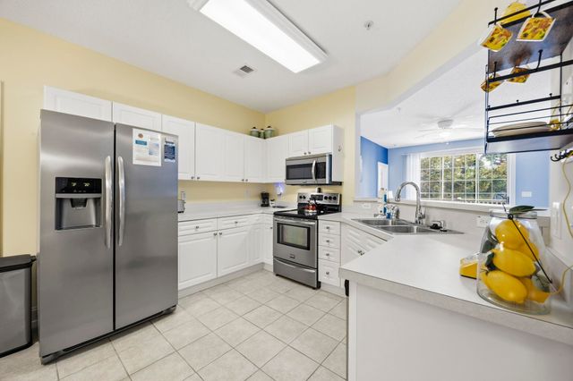 6203 Catalina Dr Unit 823, North Myrtle Beach, SC 29582