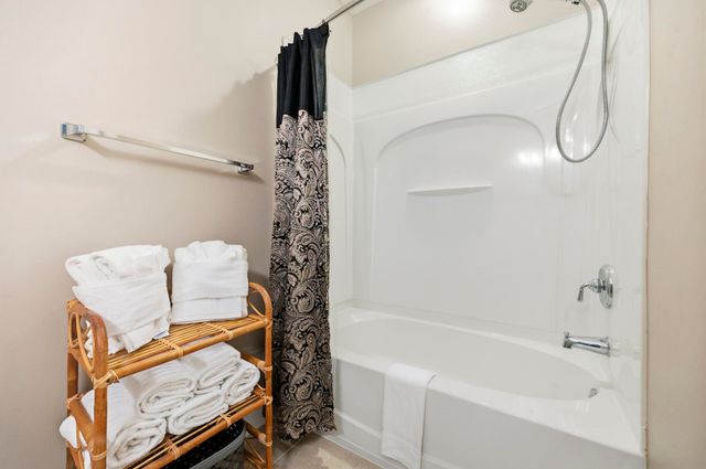 6203 Catalina Dr Unit 823, North Myrtle Beach, SC 29582