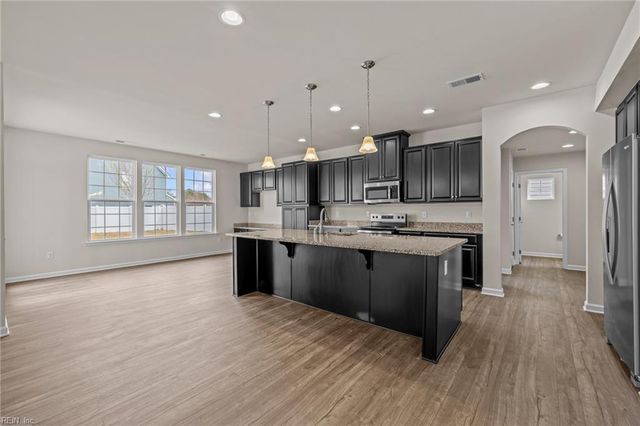 436 Mike TRL, Chesapeake, VA 23322