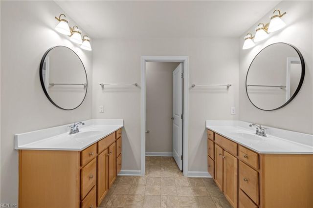 436 Mike TRL, Chesapeake, VA 23322