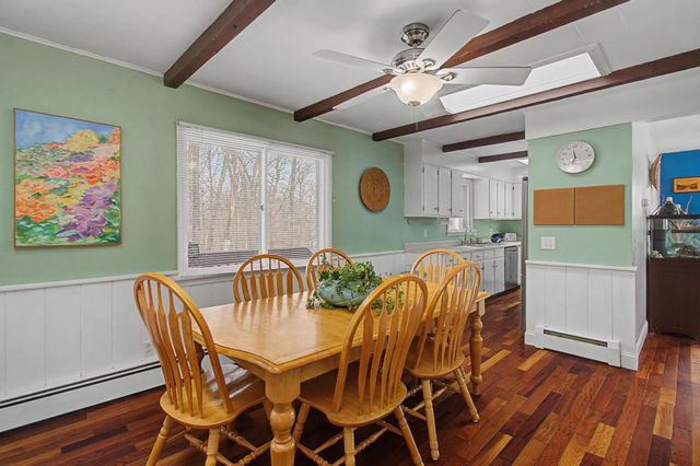 14 Skyline Drive, Essex, VT 05452