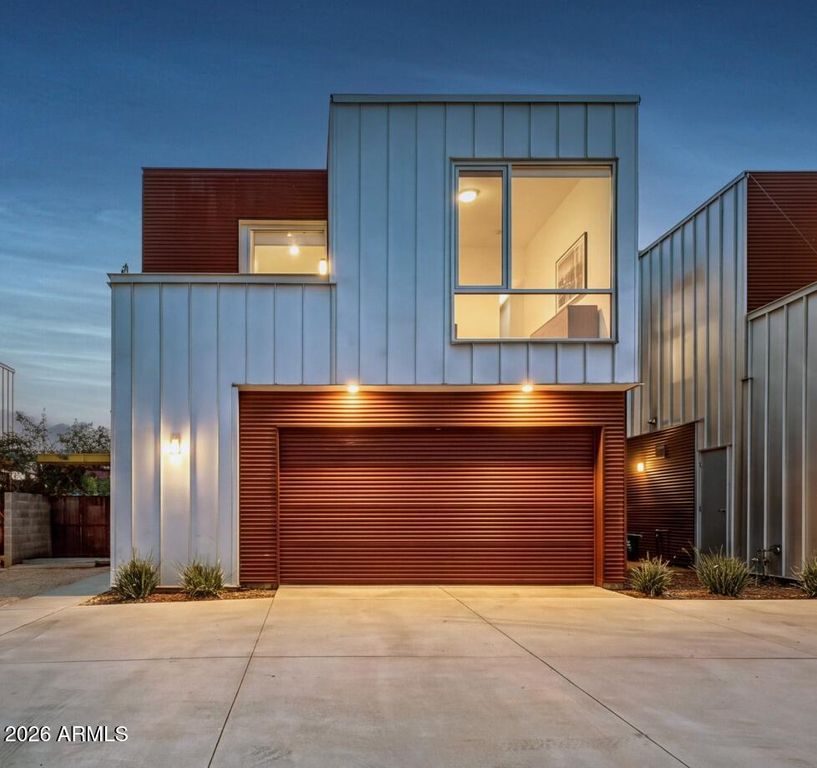 5568 N 12th Street, Phoenix, AZ 85014 — exterior