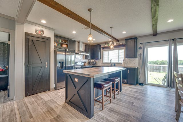 3912 County Road 4119, Campbell, TX 75422