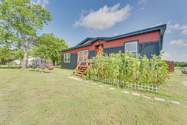 3912 County Road 4119, Campbell, TX 75422