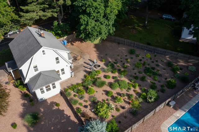 24 Drescher Road, Manchester, CT 06040