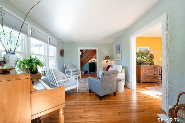 24 Drescher Road, Manchester, CT 06040