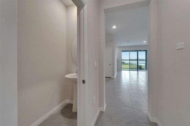 17444 CRESCENT MOON LOOP, Bradenton, FL 34211