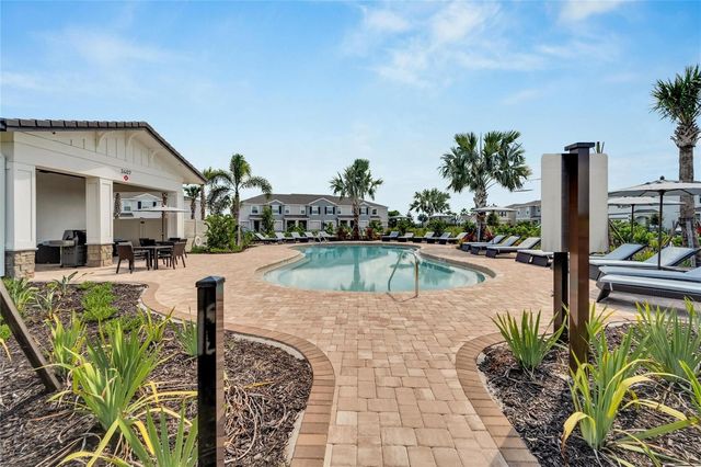 17444 CRESCENT MOON LOOP, Bradenton, FL 34211
