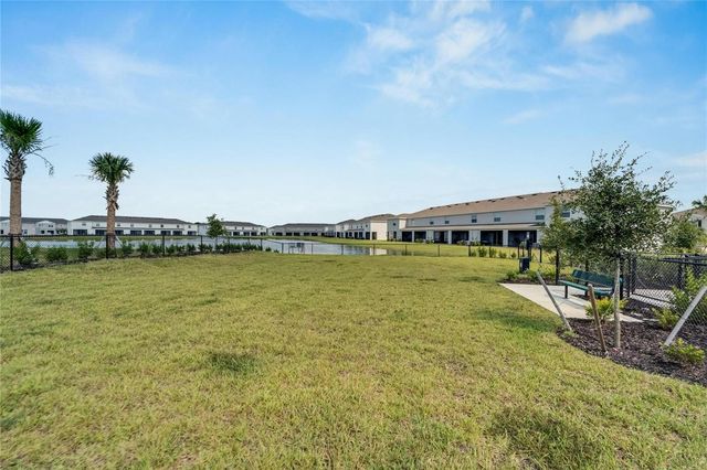 17444 CRESCENT MOON LOOP, Bradenton, FL 34211