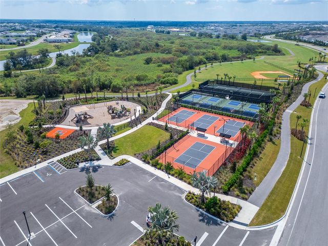 17444 CRESCENT MOON LOOP, Bradenton, FL 34211